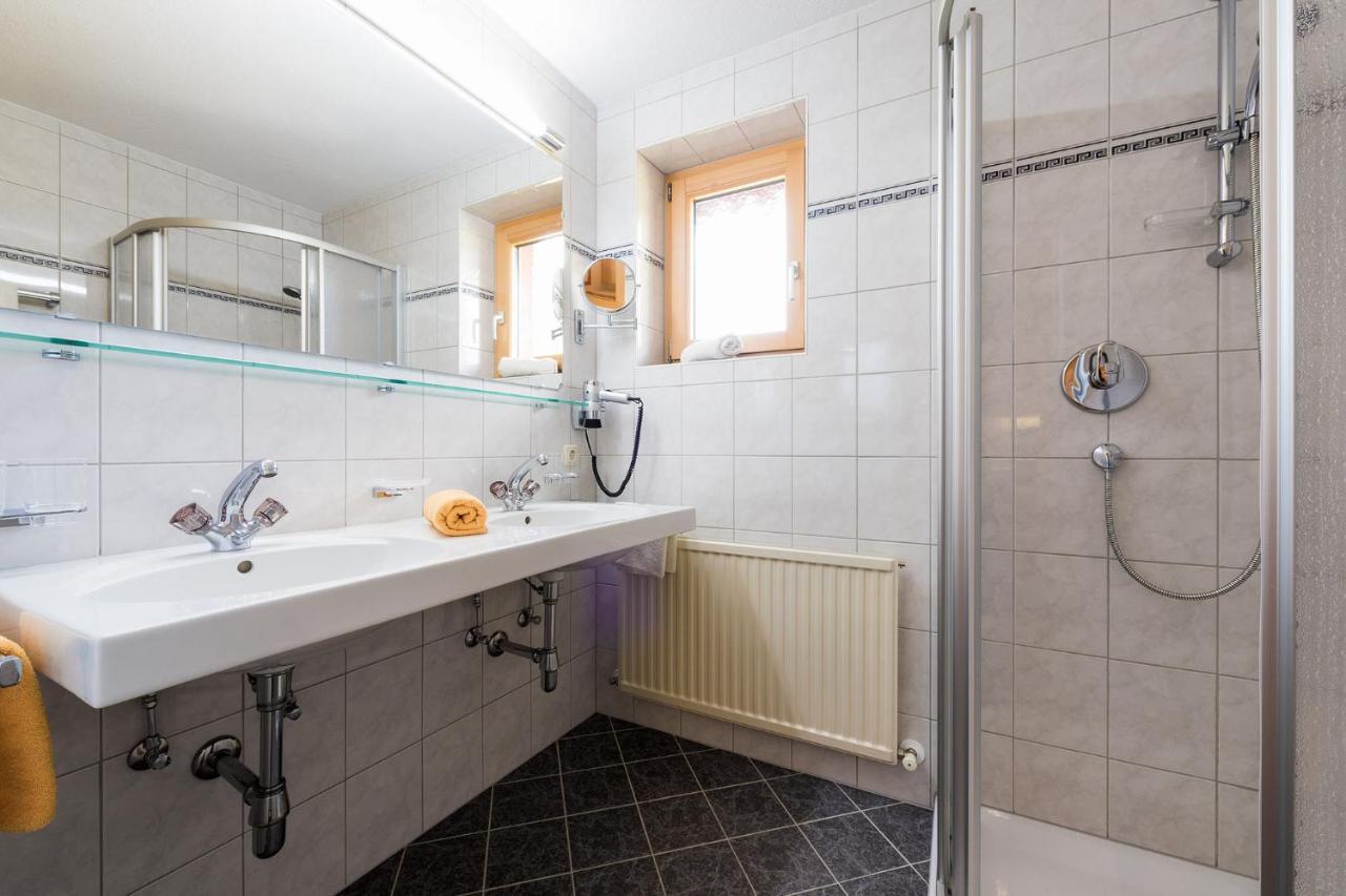 Ferienwohnungen Am Matinesweg Serfaus Luaran gambar